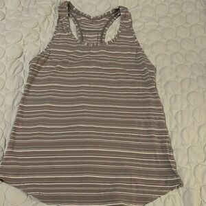 Lululemon tank top size 4